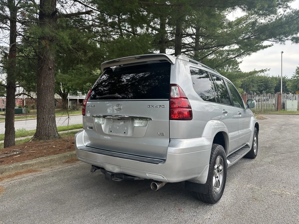 2008 Lexus GX 1st Gen - Image 11 of 31
