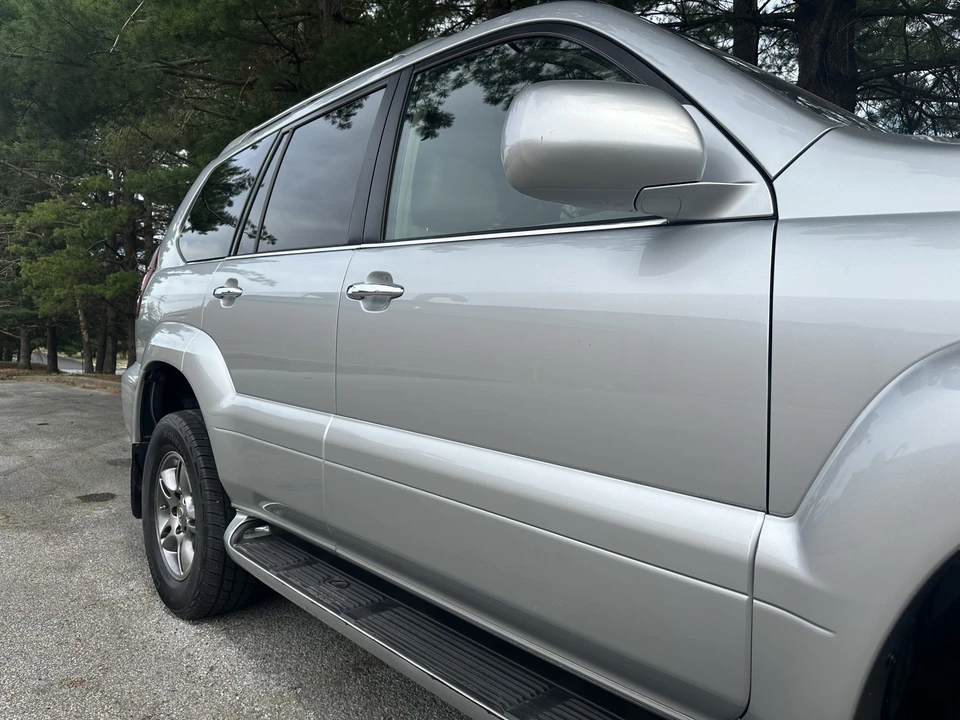 2008 Lexus GX 1st Gen - Image 20 of 31