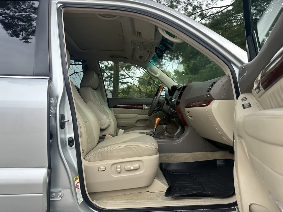 2008 Lexus GX 1st Gen - Image 31 of 31