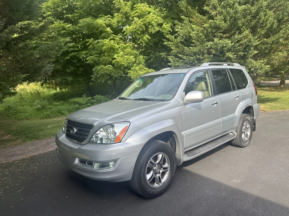 2008 Lexus GX 1st Gen - Image 18 of 31