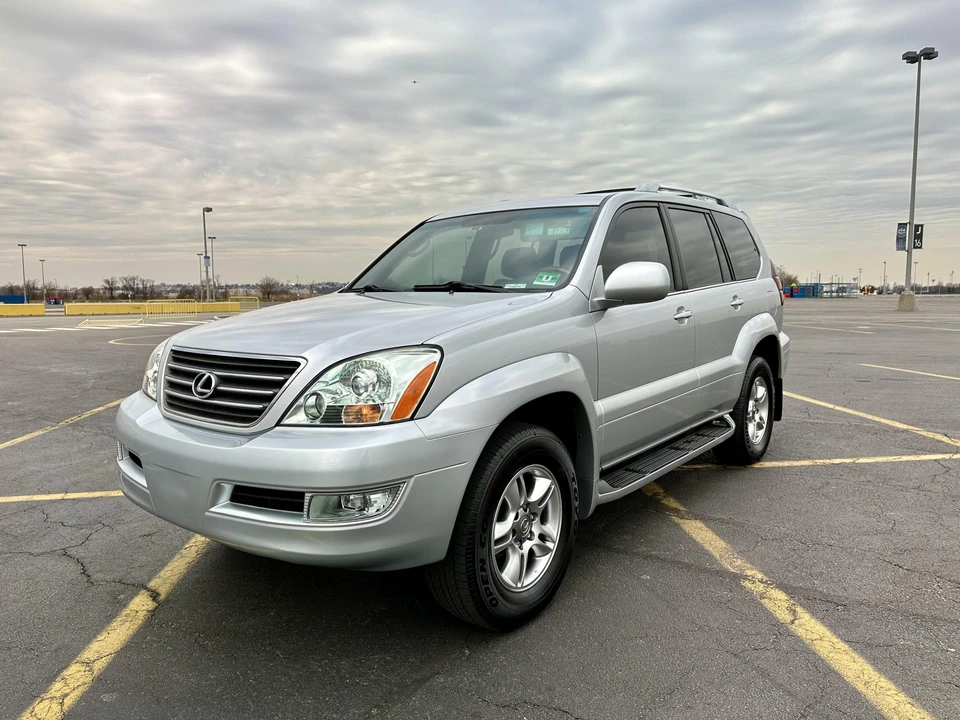 2008 Lexus GX 1st Gen - Image 4 of 31