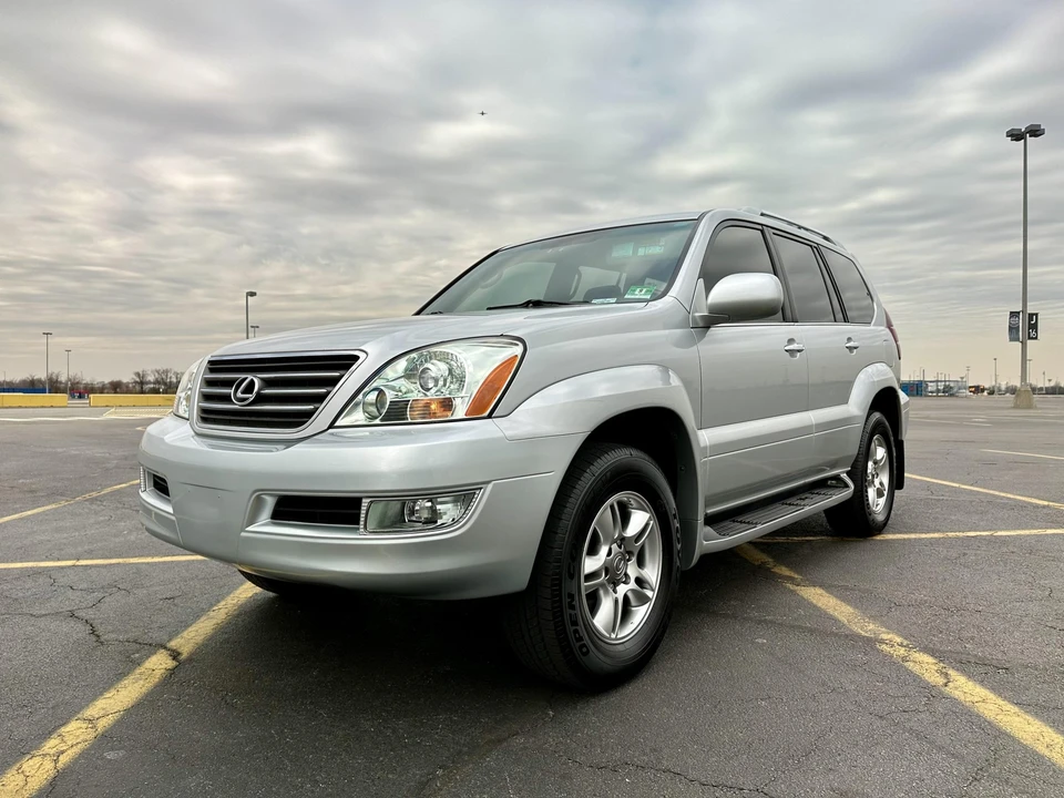 2008 Lexus GX 1st Gen - Image 5 of 31