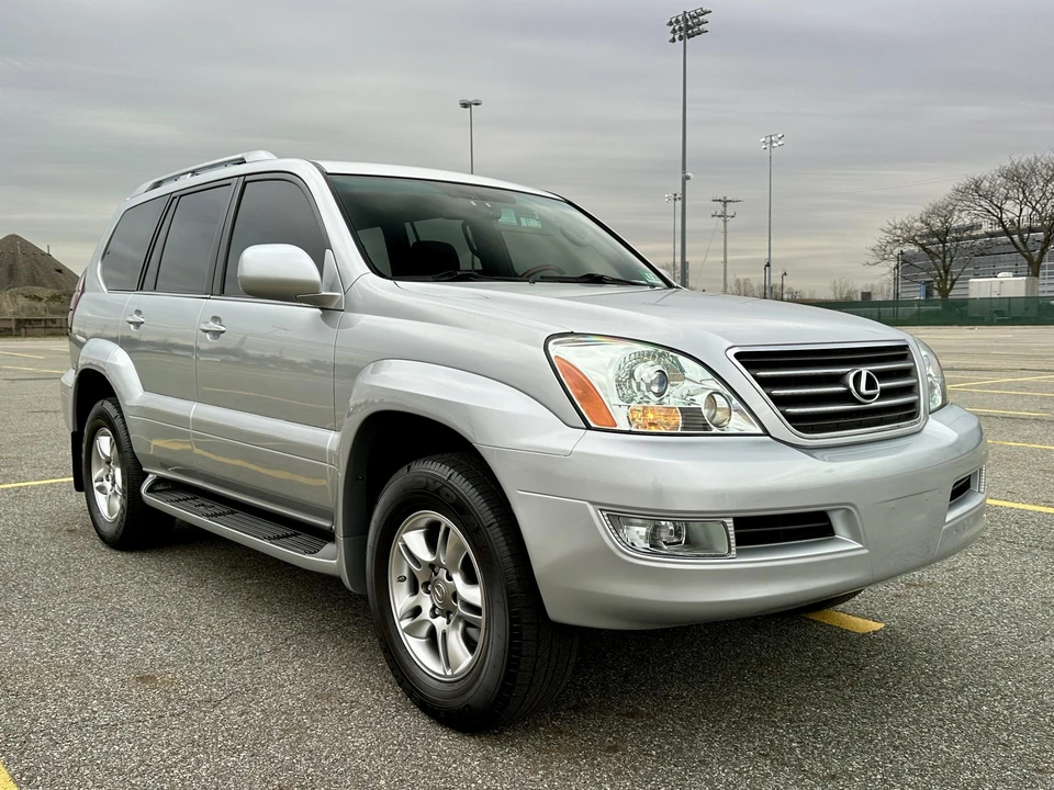 2008 Lexus GX 1st Gen - Image 19 of 31