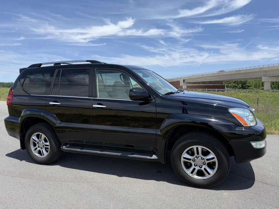 2008 Lexus GX 1st Gen - Image 27 of 31