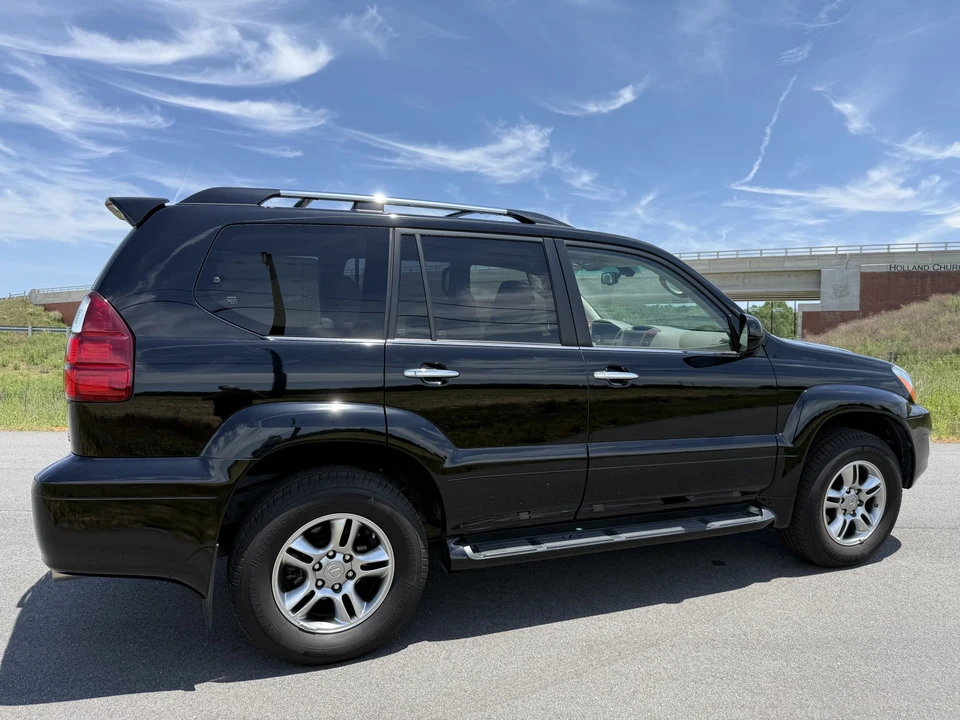 2008 Lexus GX 1st Gen - Image 25 of 31