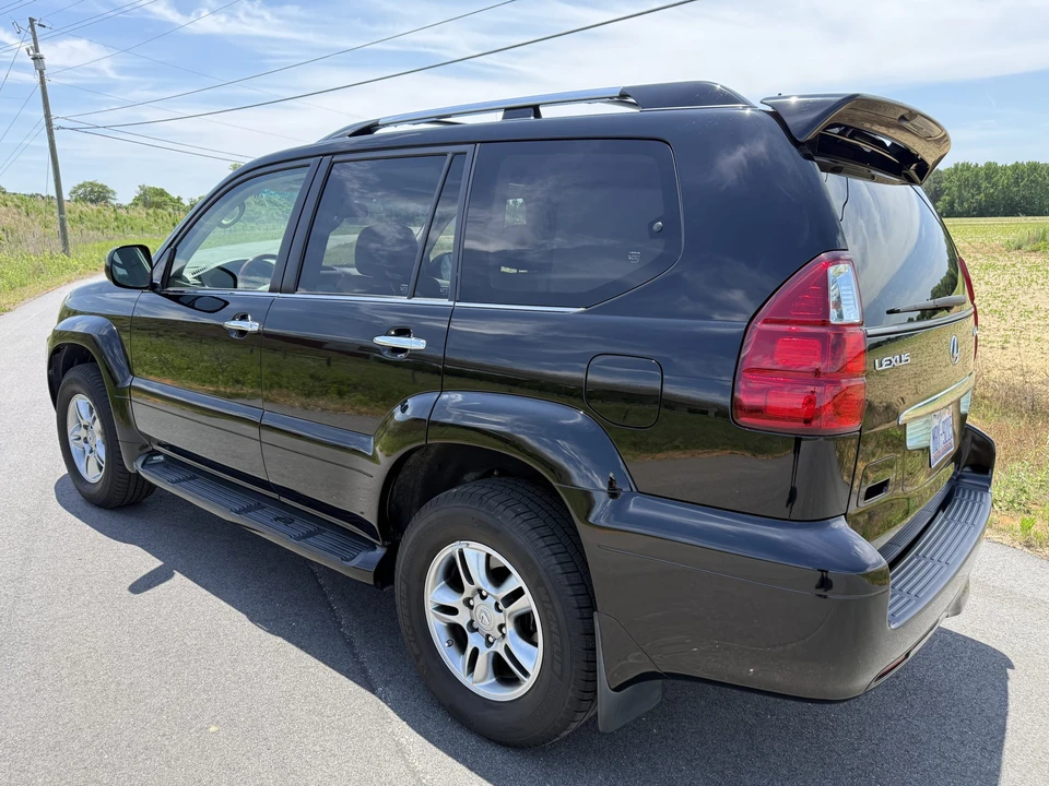 2008 Lexus GX 1st Gen - Image 15 of 31