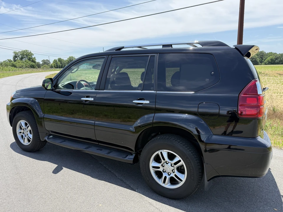 2008 Lexus GX 1st Gen - Image 13 of 31