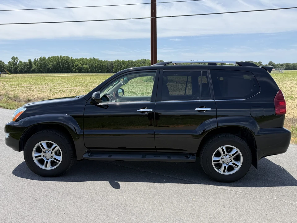 2008 Lexus GX 1st Gen - Image 11 of 31