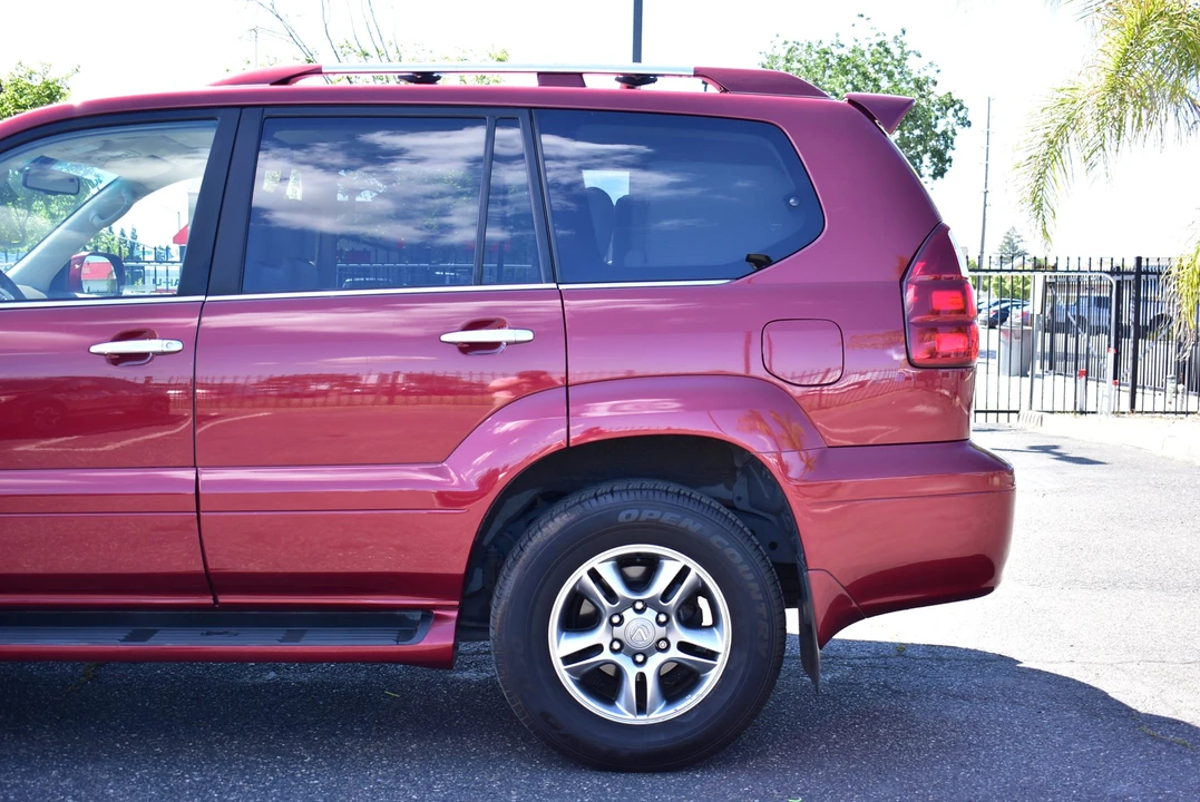 2008 Lexus GX 1st Gen - Image 26 of 31