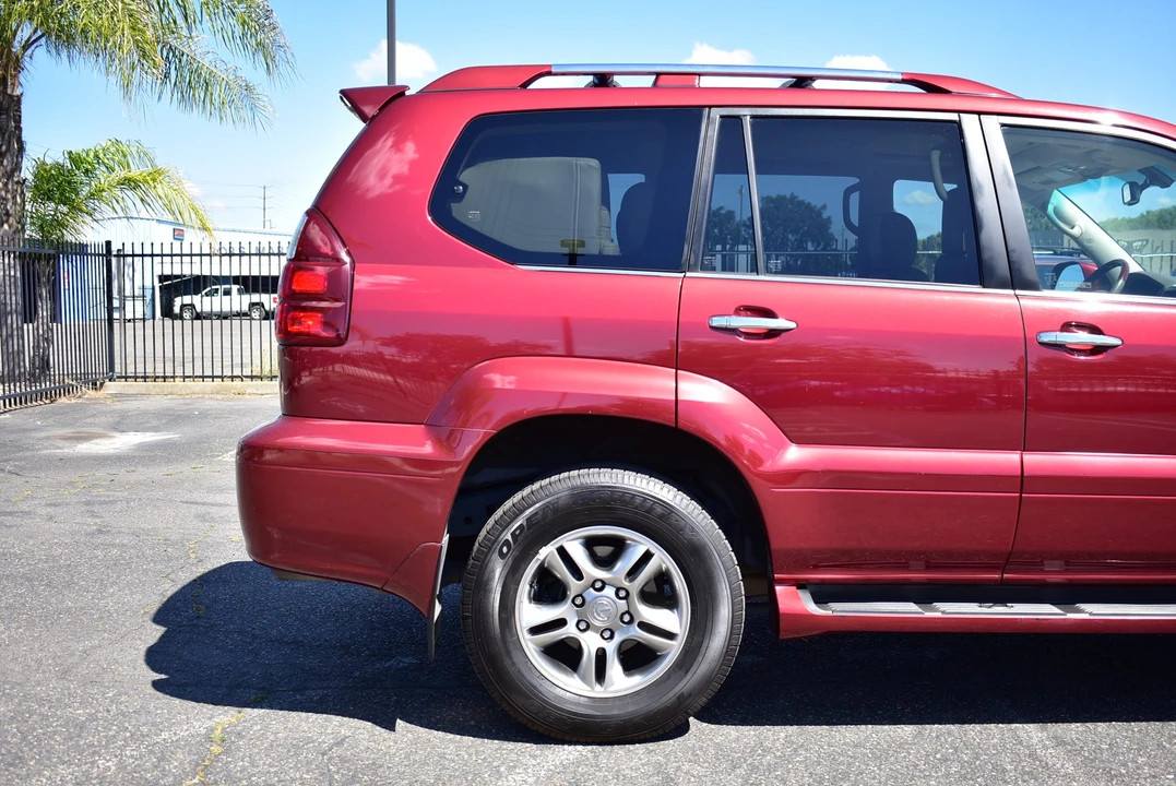 2008 Lexus GX 1st Gen - Image 27 of 31