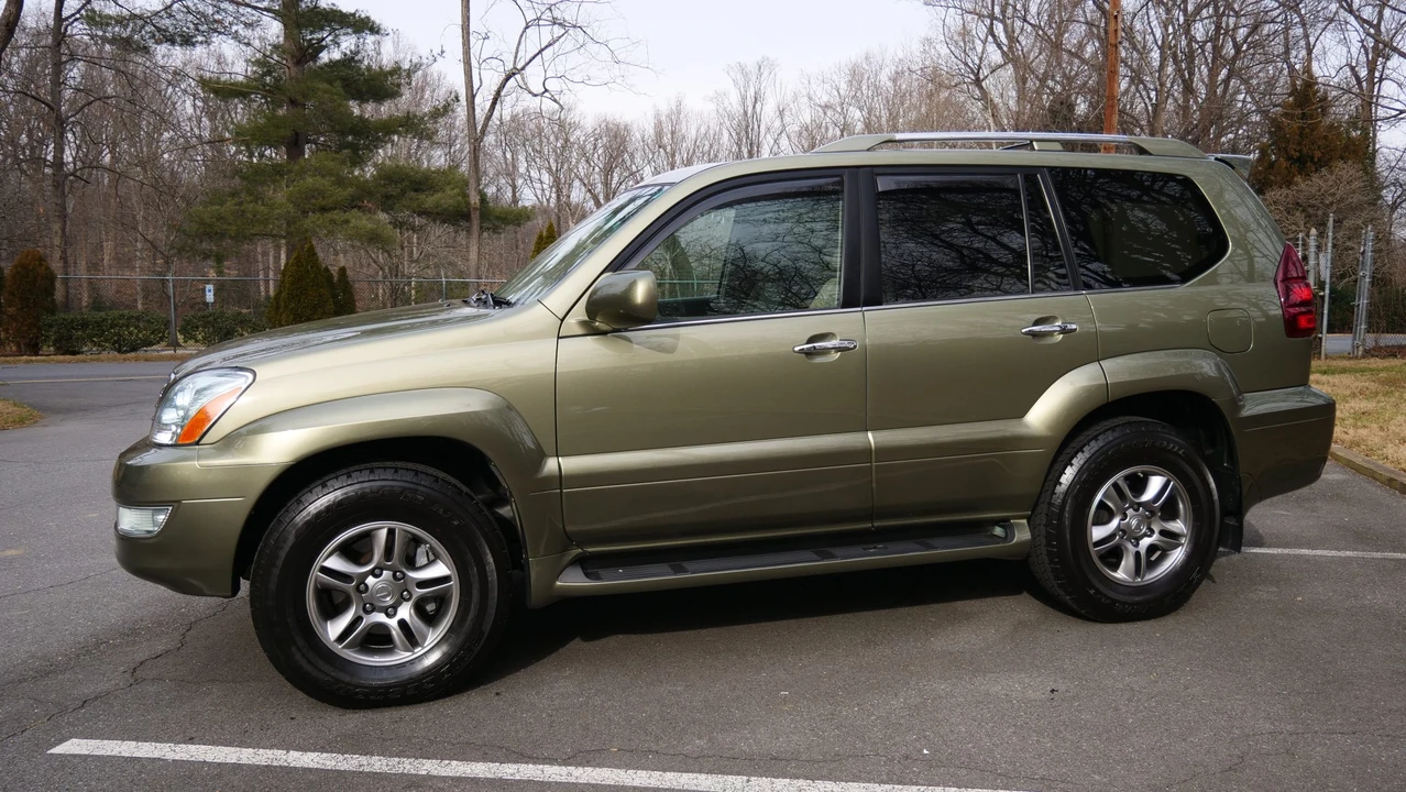 2008 Lexus GX 1st Gen - Image 15 of 31