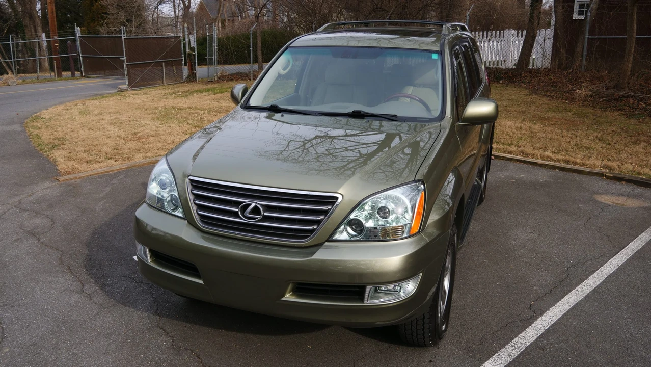 2008 Lexus GX 1st Gen - Image 2 of 31