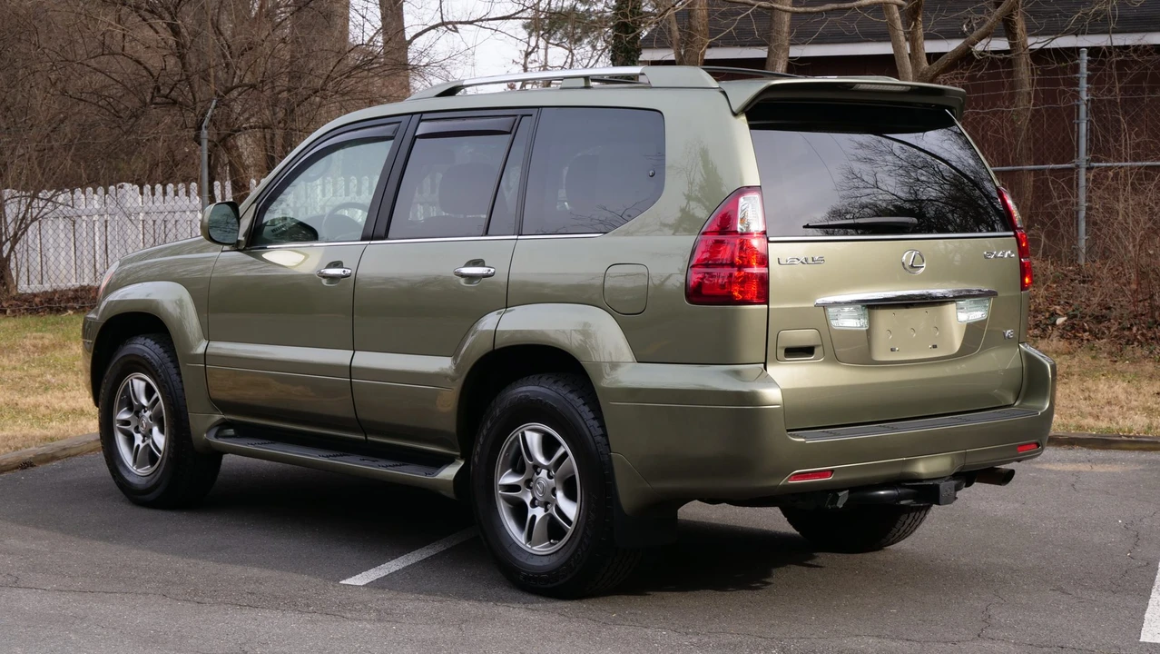 2008 Lexus GX 1st Gen - Image 29 of 31