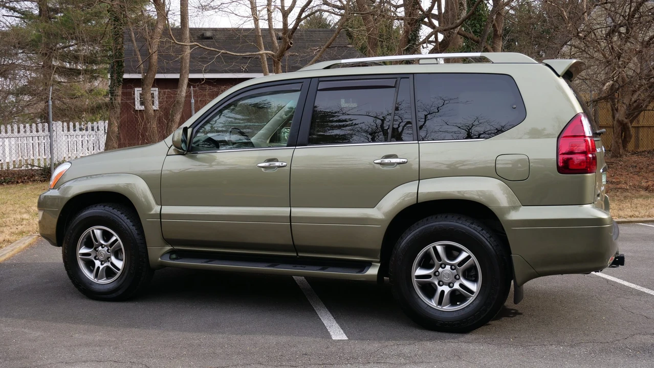 2008 Lexus GX 1st Gen - Image 20 of 31