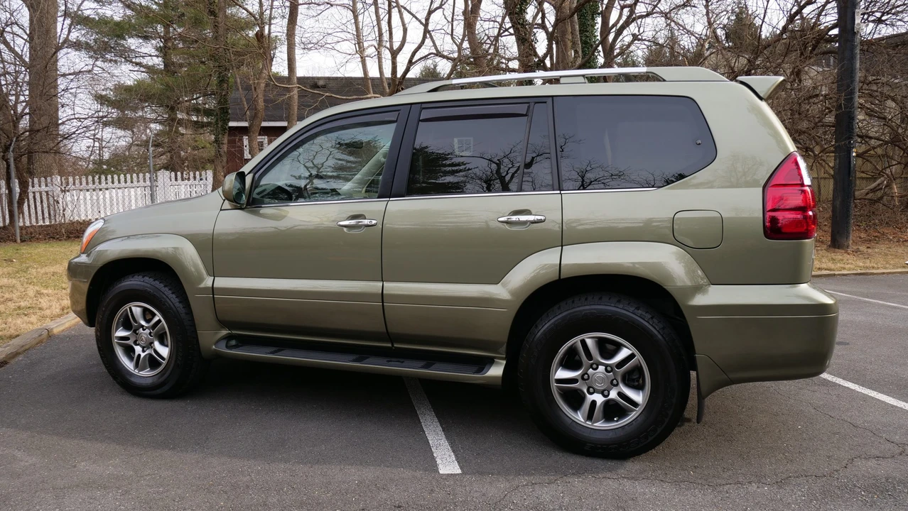 2008 Lexus GX 1st Gen - Image 21 of 31