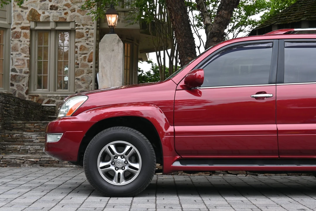 2008 Lexus GX 1st Gen - Image 12 of 31