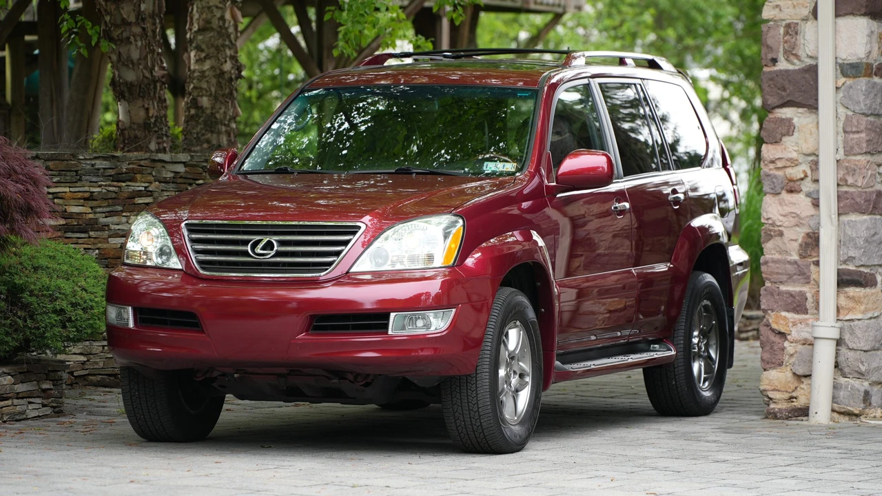 2008 Lexus GX 1st Gen - Image 3 of 31
