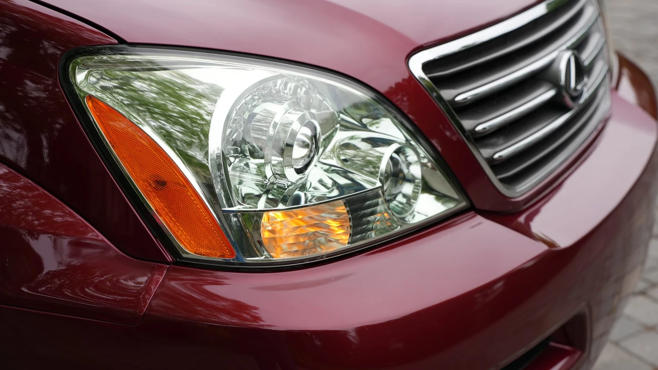 2008 Lexus GX 1st Gen - Image 25 of 31
