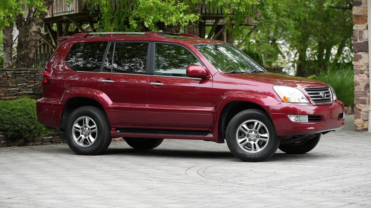 2008 Lexus GX 1st Gen - Image 11 of 31