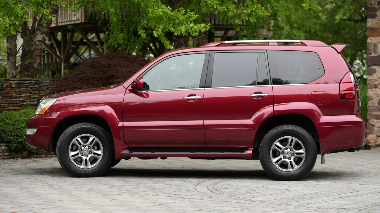 2008 Lexus GX 1st Gen - Image 21 of 31