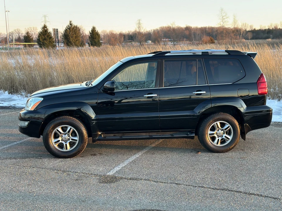 2008 Lexus GX 1st Gen - Image 19 of 31