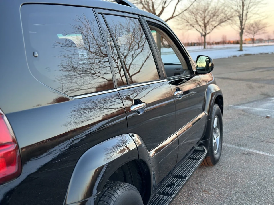 2008 Lexus GX 1st Gen - Image 25 of 31