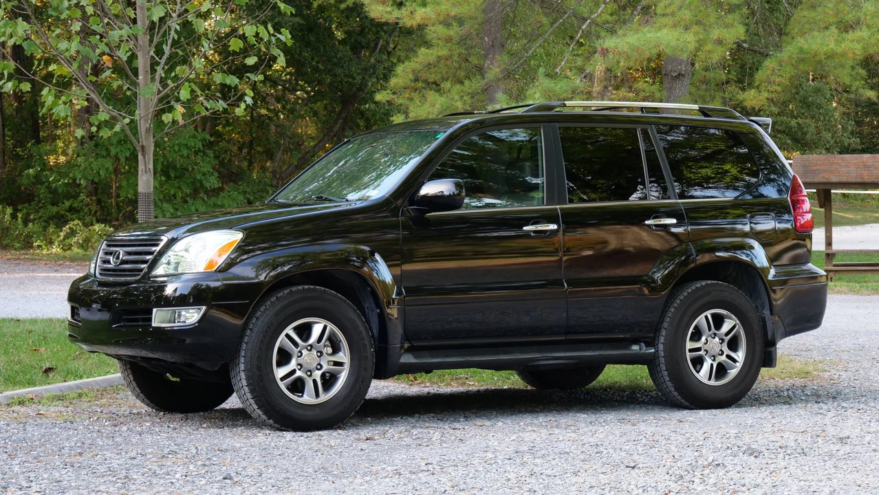 2008 Lexus GX 1st Gen - Image 15 of 31