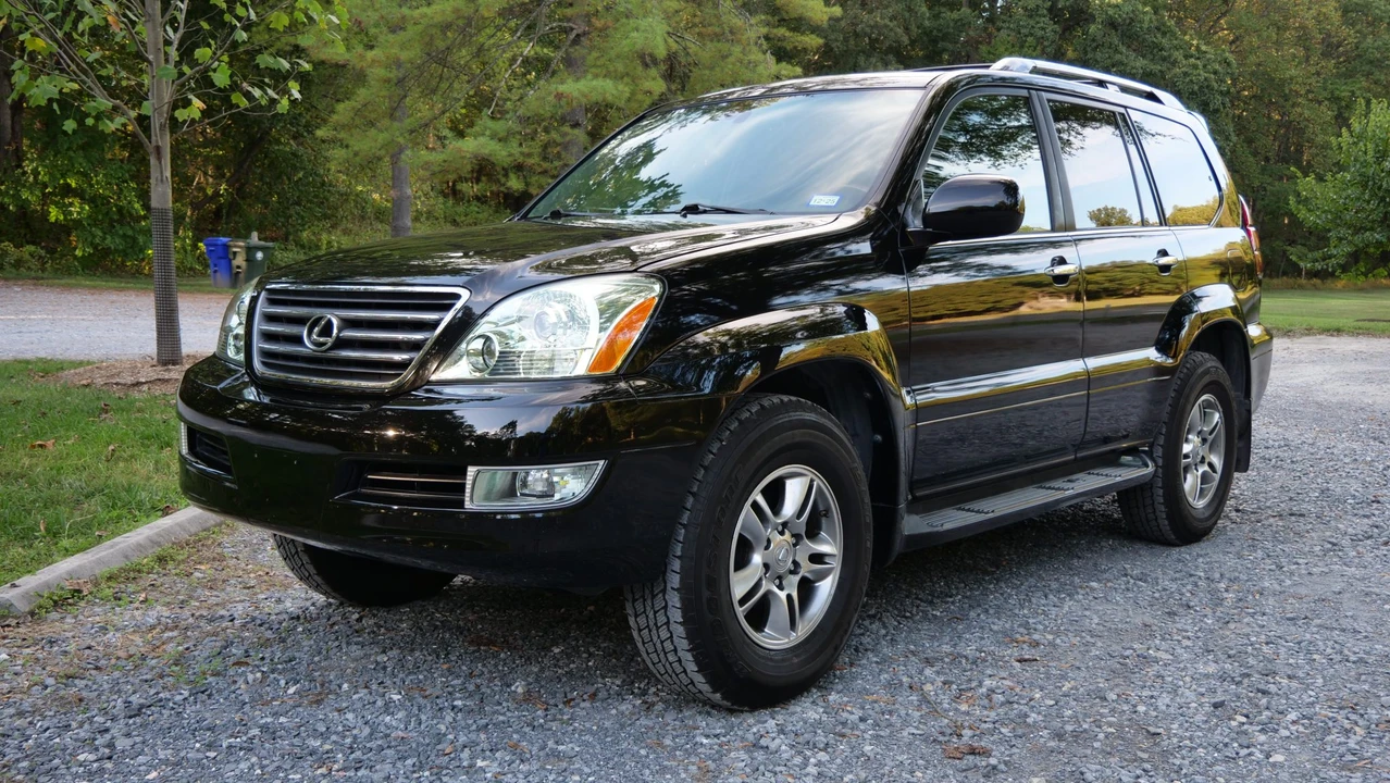2008 Lexus GX 1st Gen - Image 11 of 31