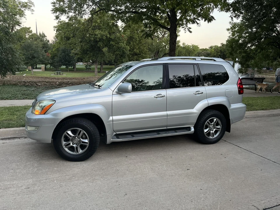 2008 Lexus GX 1st Gen - Image 7 of 31