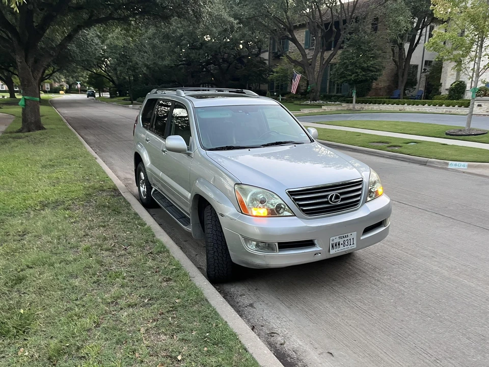 2008 Lexus GX 1st Gen - Image 19 of 31