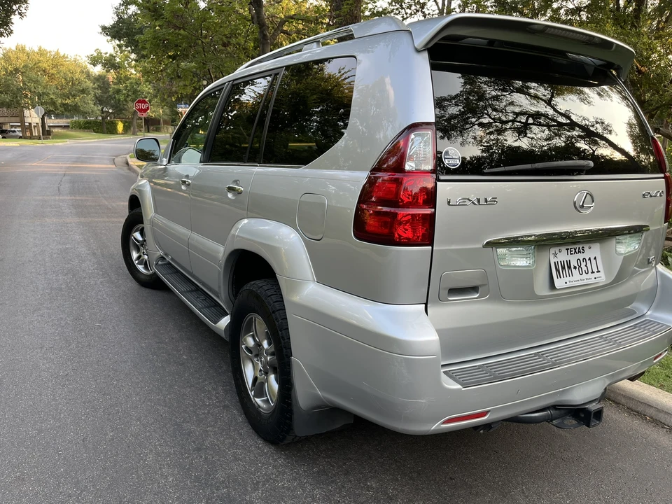 2008 Lexus GX 1st Gen - Image 23 of 31