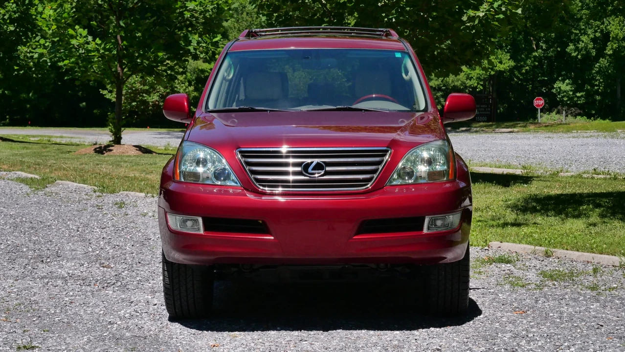 2008 Lexus GX 1st Gen - Image 3 of 31