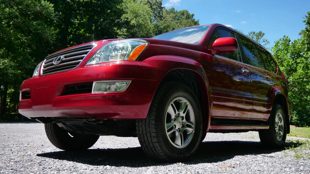 2008 Lexus GX 1st Gen - Image 2 of 31