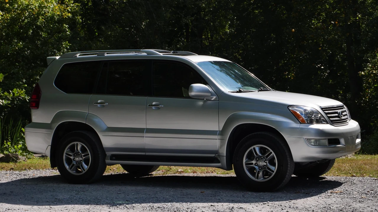 2008 Lexus GX 1st Gen - Image 10 of 31