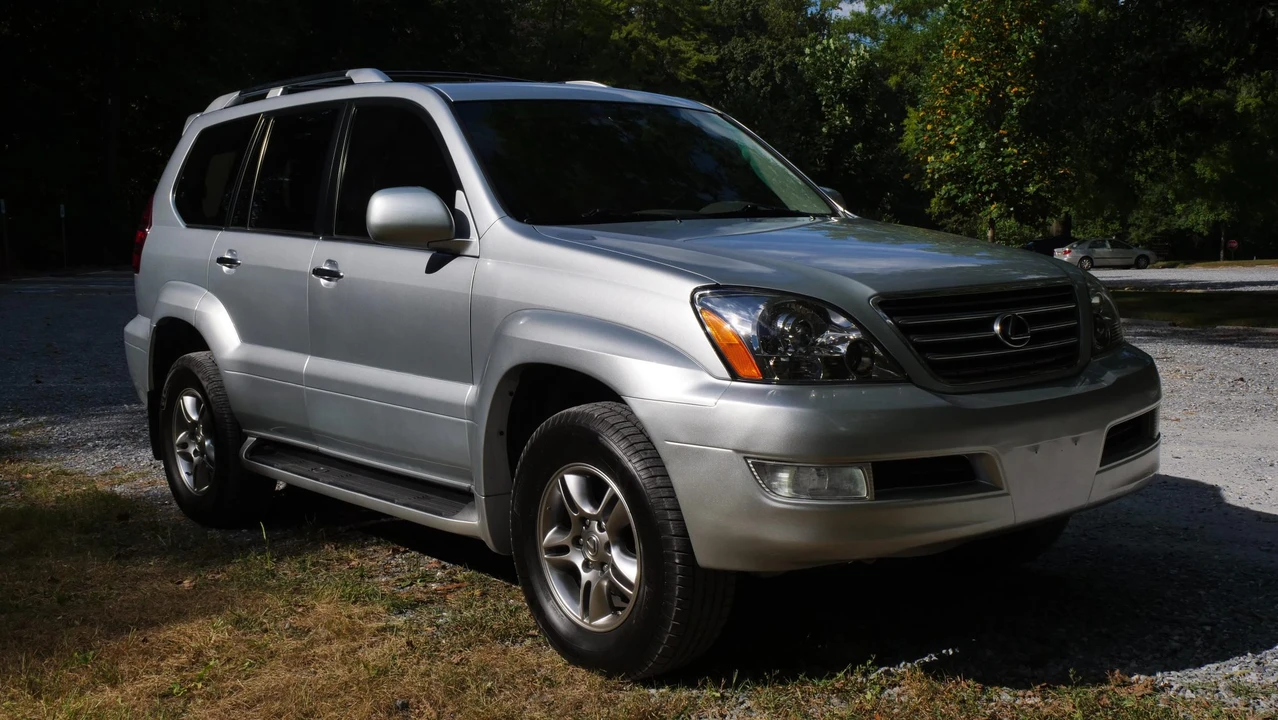 2008 Lexus GX 1st Gen - Image 4 of 31