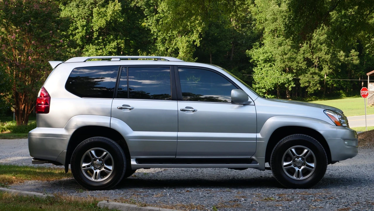 2008 Lexus GX 1st Gen - Image 14 of 31