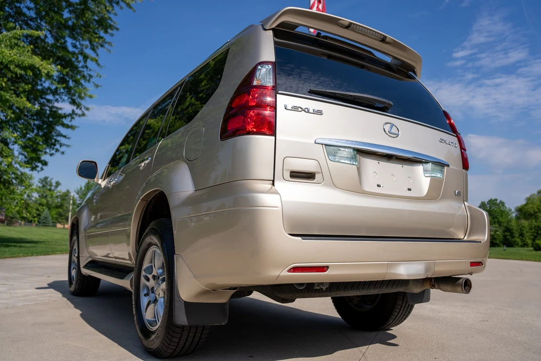 2008 Lexus GX - Image 28 of 31
