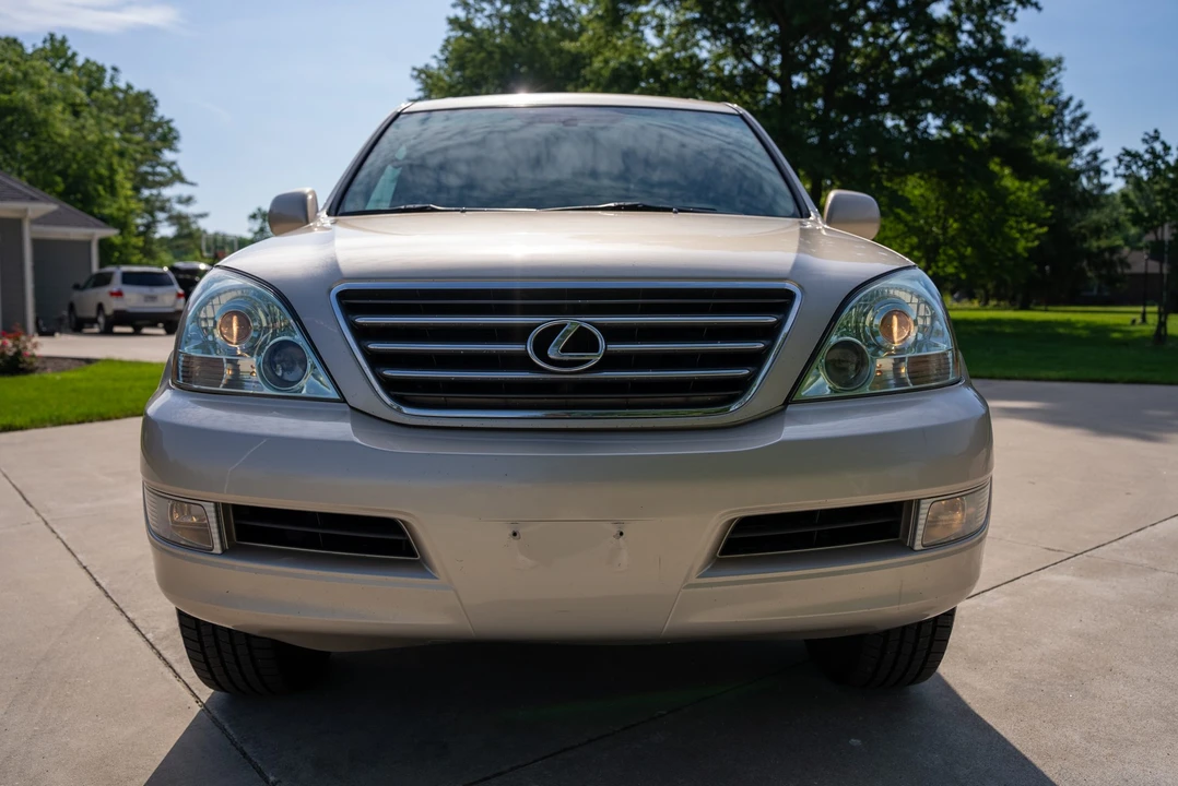 2008 Lexus GX - Image 10 of 31