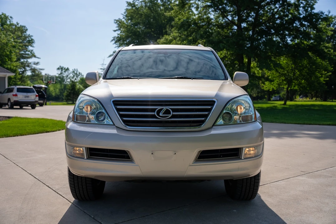 2008 Lexus GX - Image 9 of 31