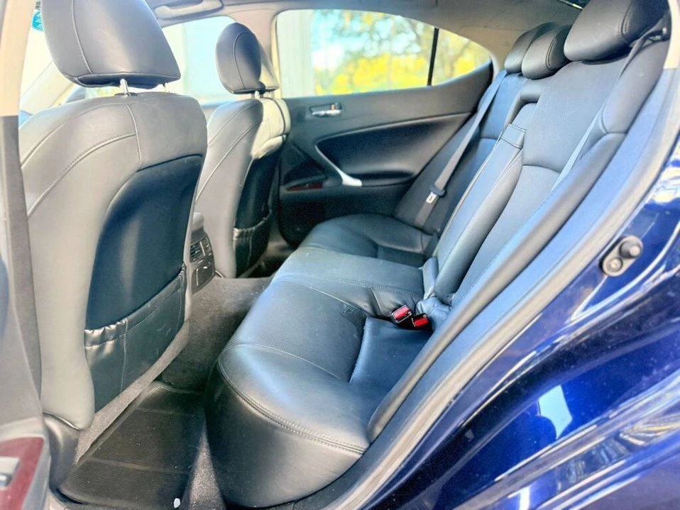 2008 Lexus IS 2nd Gen - Image 11 of 17