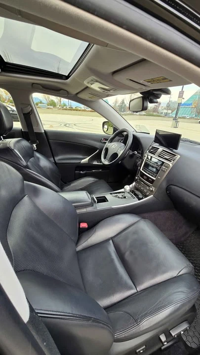 2008 Lexus IS 2nd Gen - Image 9 of 14