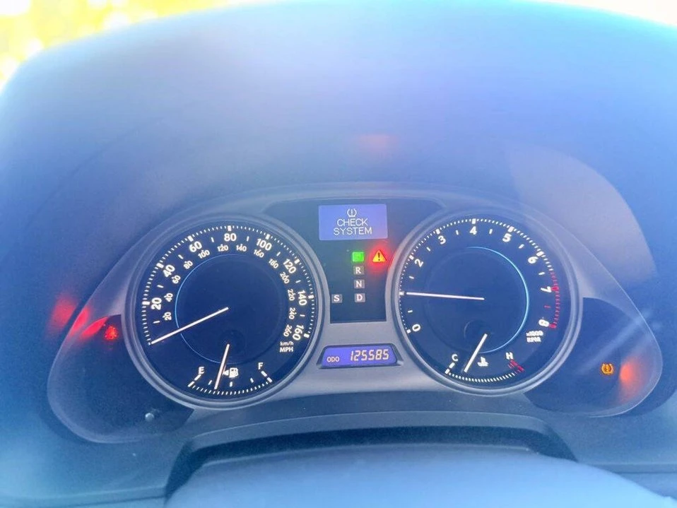 2008 Lexus IS 2nd Gen - Image 14 of 17