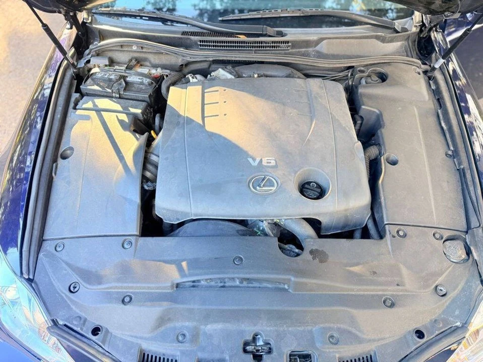 2008 Lexus IS 2nd Gen - Image 9 of 17