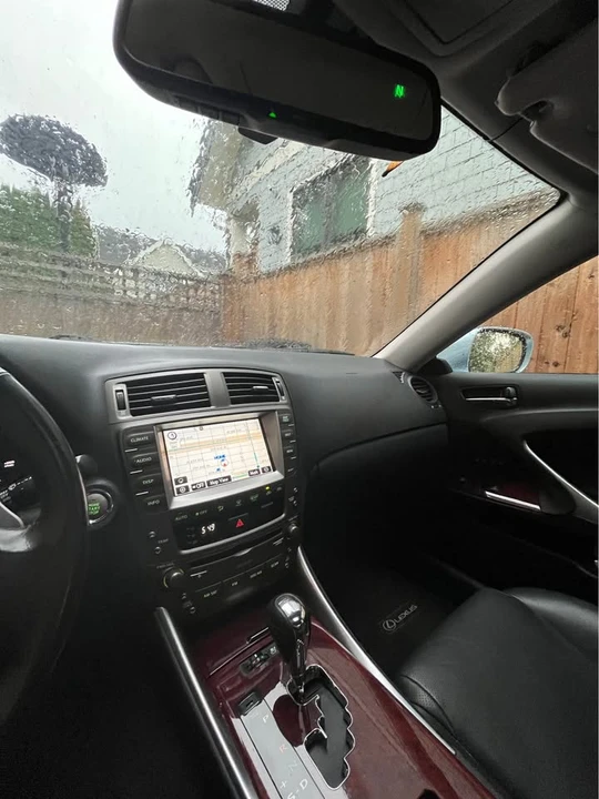 2008 Lexus IS 2nd Gen - Image 16 of 17