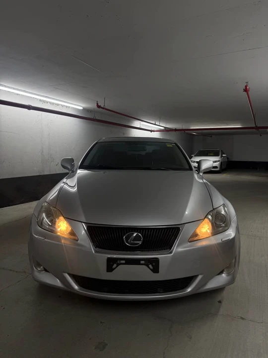 2008 Lexus IS 2nd Gen - Image 2 of 8
