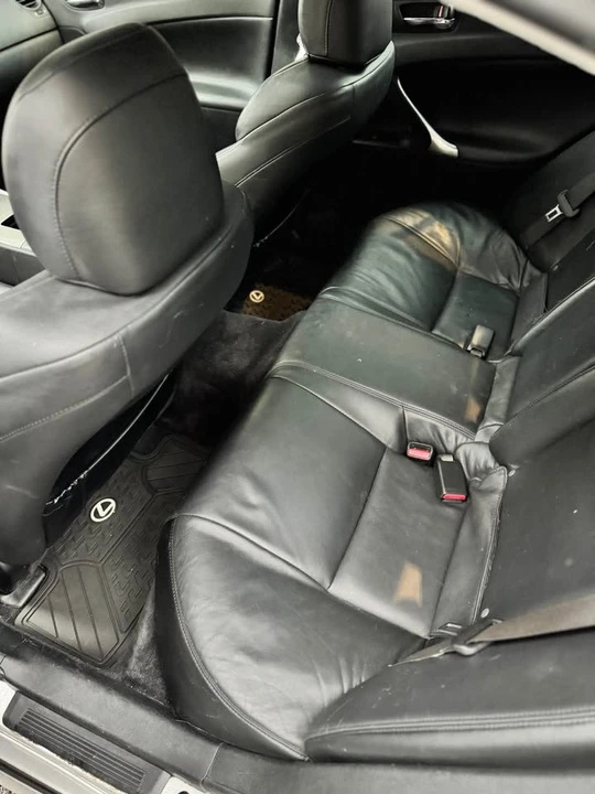 2008 Lexus IS 2nd Gen - Image 4 of 4