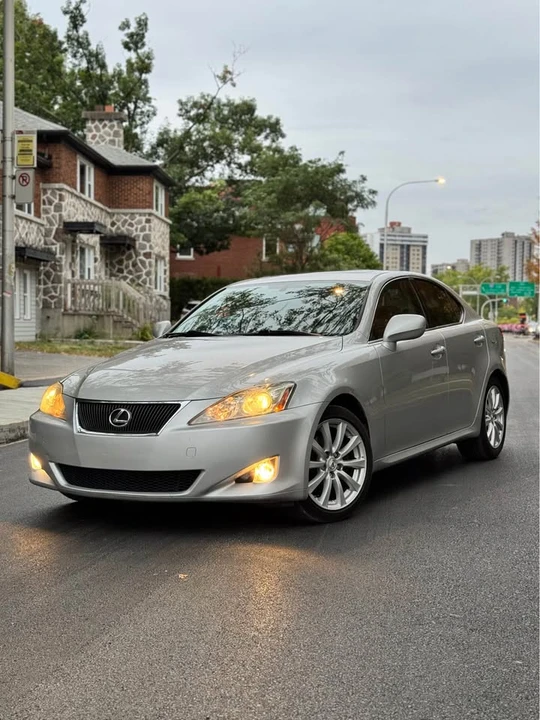 2008 Lexus IS 2nd Gen - Image 2 of 4
