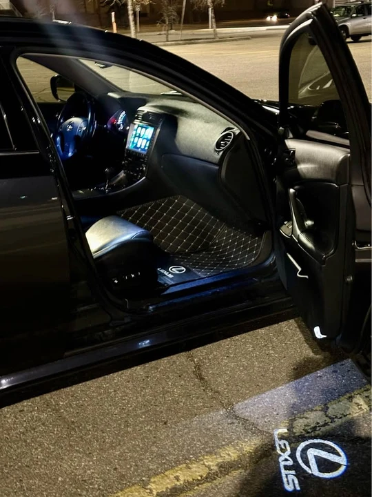 2008 Lexus IS 2nd Gen - Image 7 of 8