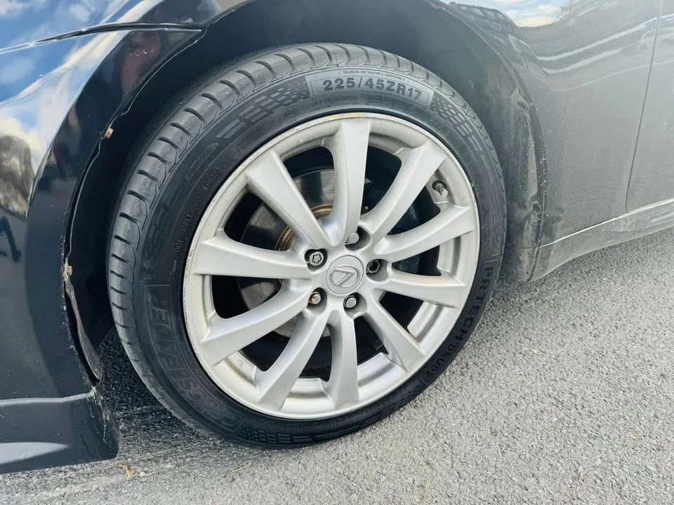 2008 Lexus IS 2nd Gen - Image 2 of 8