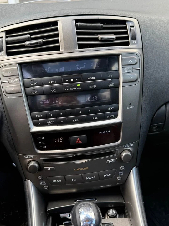 2008 Lexus IS 2nd Gen - Image 6 of 14